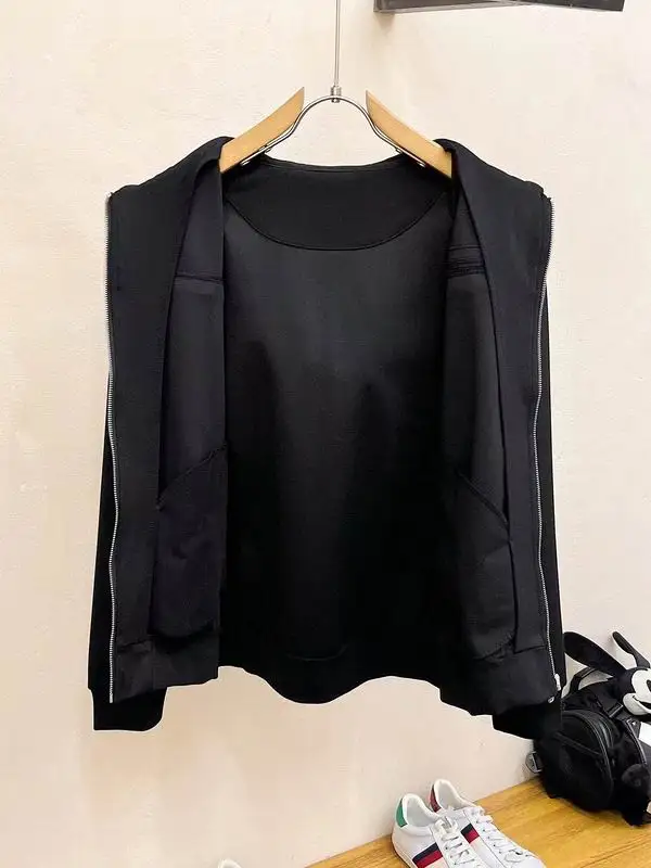 Prada M-3XL kdtr12 (3)
